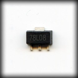 78L08 SOT89 (F01)